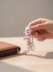 Kuyruklu Pembe Kedi Figürlü Hareketli Anahtarlık
